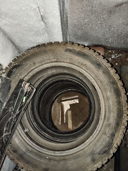 Продам зимнюю резину