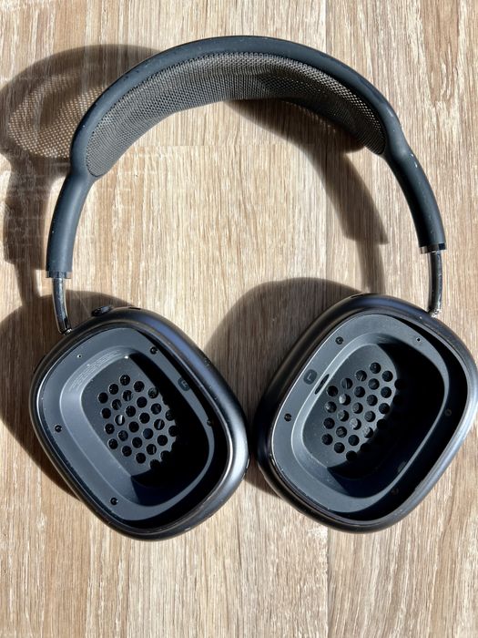 Оригинални Apple Airpods Max (Lightning)