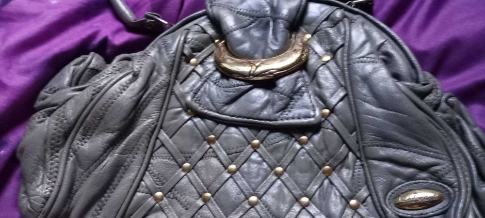 ТРИ НОВИ РОКЛИ и други чeтири -пeрфeктни, плюс подарък