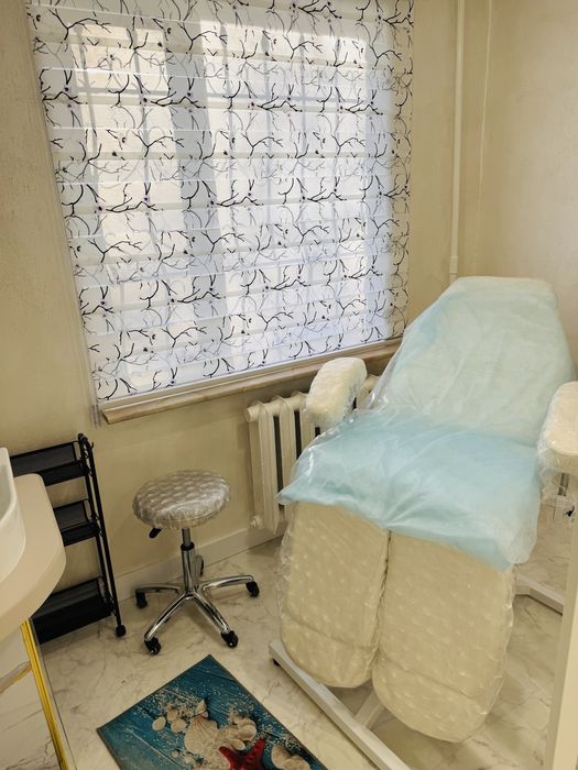 Сдается готовый кабинет для маникюрный