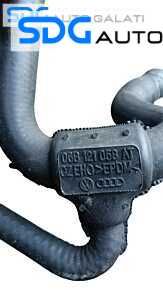 Furtun Conducta de la Racitor Ulei Termoflot Audi A4 B5 1.6 Benzina ALZ 1997 - 2001 Cod 06B121058AT [M9325]