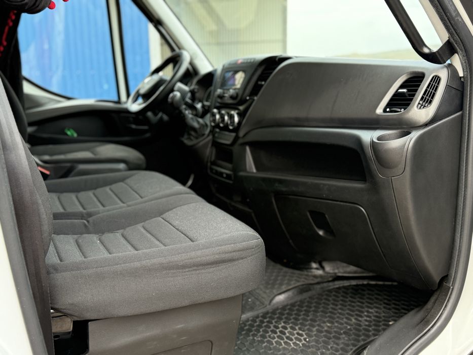 Iveco Daily 3.5 T 15 Europaleti 2023