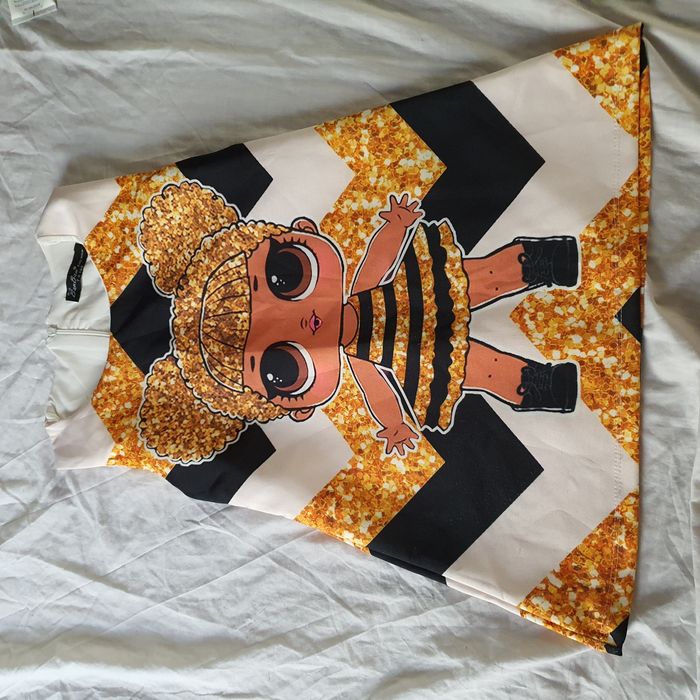 Rochita cu desen 7-8 ani