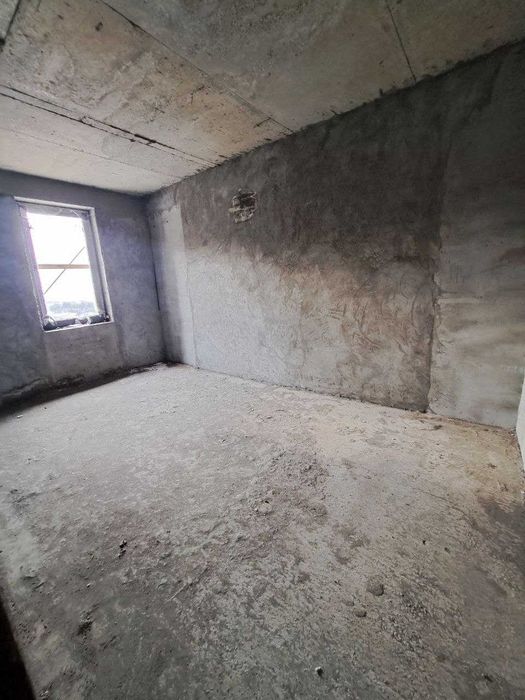 Продаю свою квартиру в центре Шота Руставели Хосилот АЛ БАРАКАТ