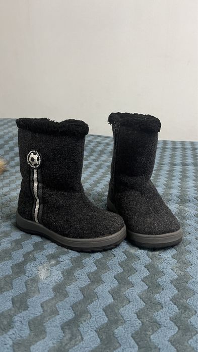 Продам валенки детские