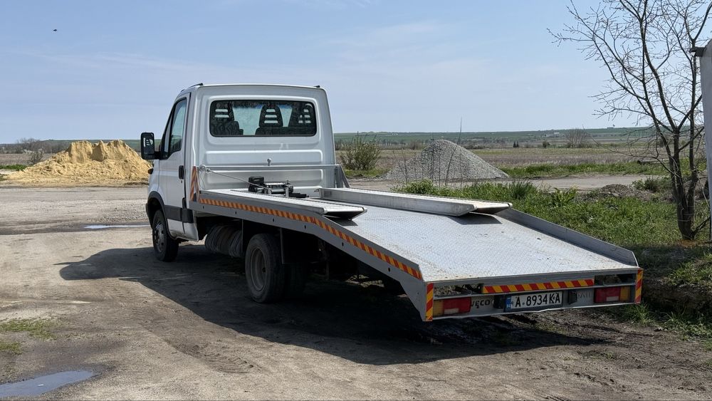 Платформа iveco пътна помощ