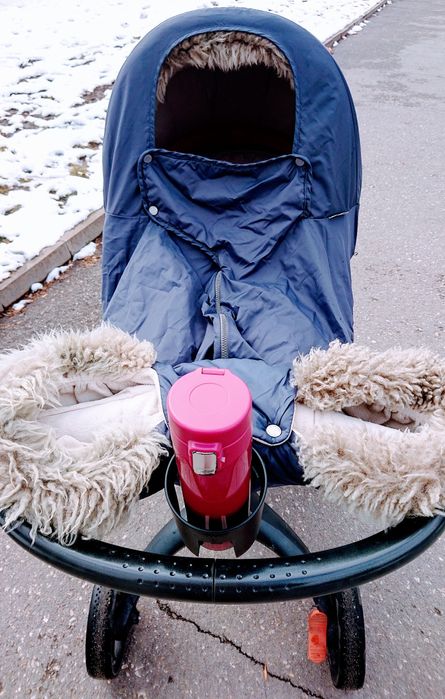 Stokke Xplory V5 Red+подарък кенгуру Stokke за деца до 3 г