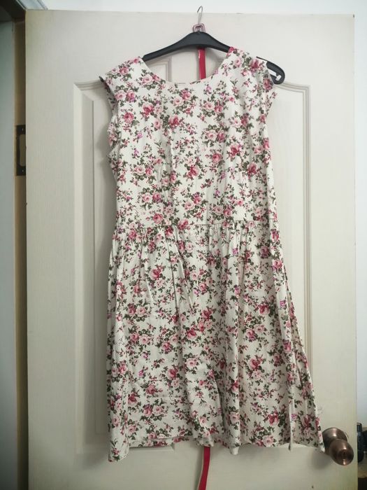 Срочно продам платье