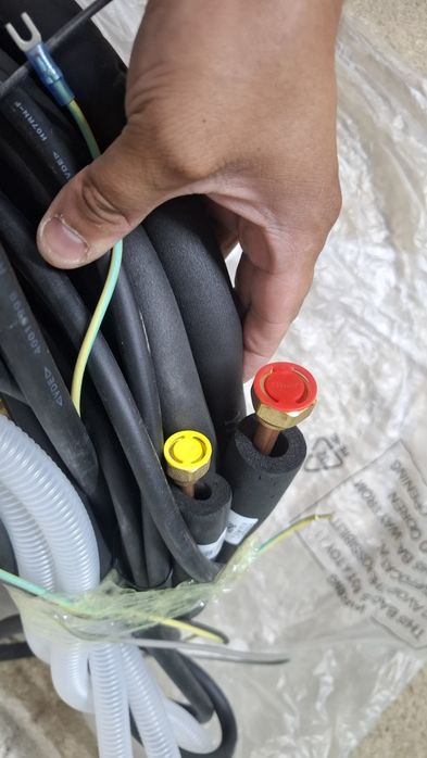 Kandidsaner turubka yengi ishlatilmagan.