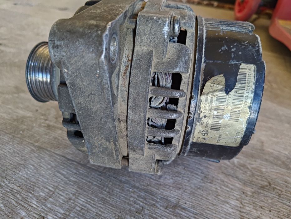 Продам генератор ваз 2110 ваз12ка