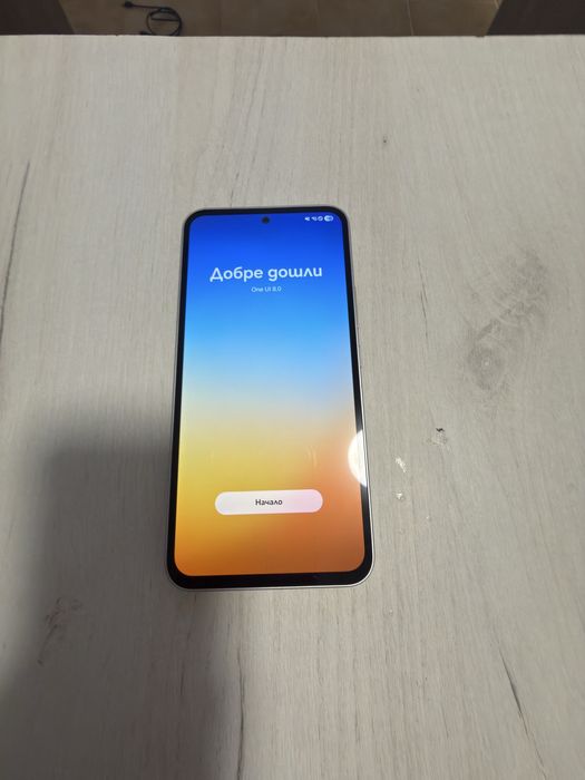 Samsung a54 5g в отлично състояние 128gb със оригинално зарядно 45w