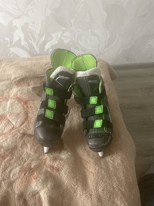 Коньки детские..