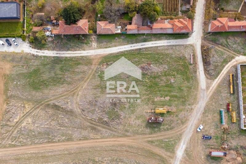 ЕКСКЛУЗИВНО! ЕРА ПЛЕВЕН СИТИ предлага парцел за продажба в с. Гривица,