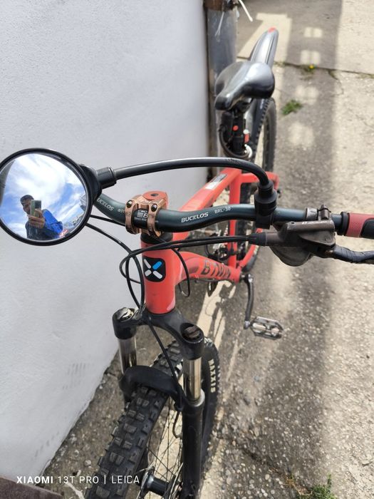 B'Twin Rockrider 540 mountain bike