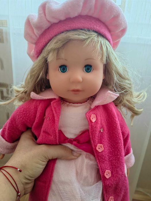 Bayer пееща и говореща кукла Мария