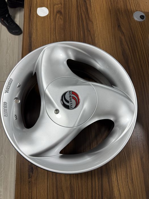 Kormetal Gold 777 diska R13