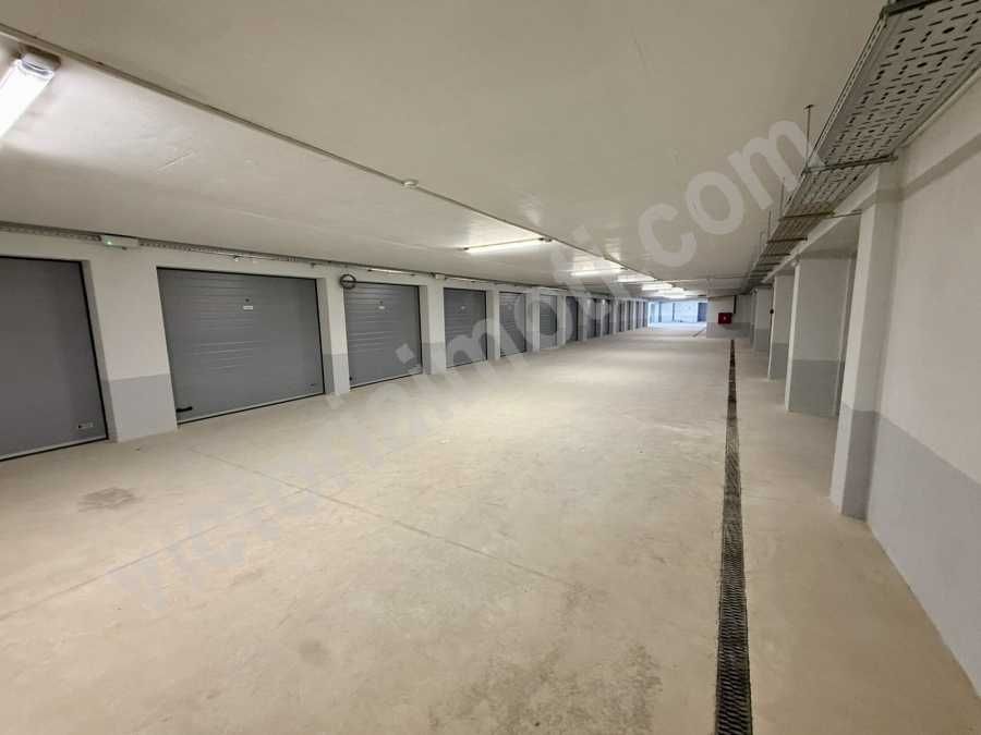 Продава се Тристаен апартамент в Велико Търново, Център - 152 кв.м за 695 €/кв.м - Снимка #9