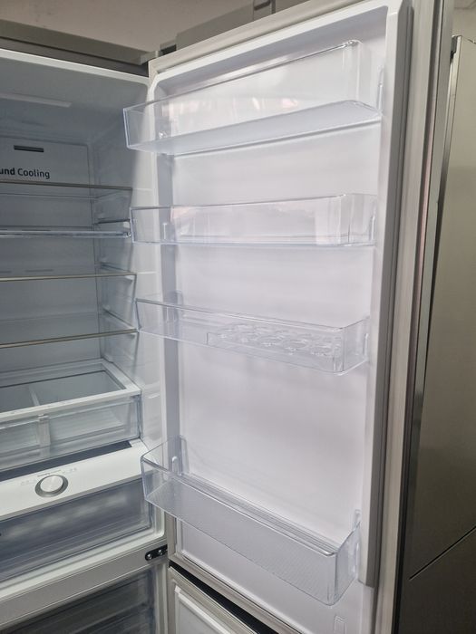 Хладилник с фризер Samsung 200 см 400 литра