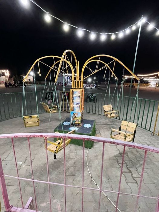 Карусель детский