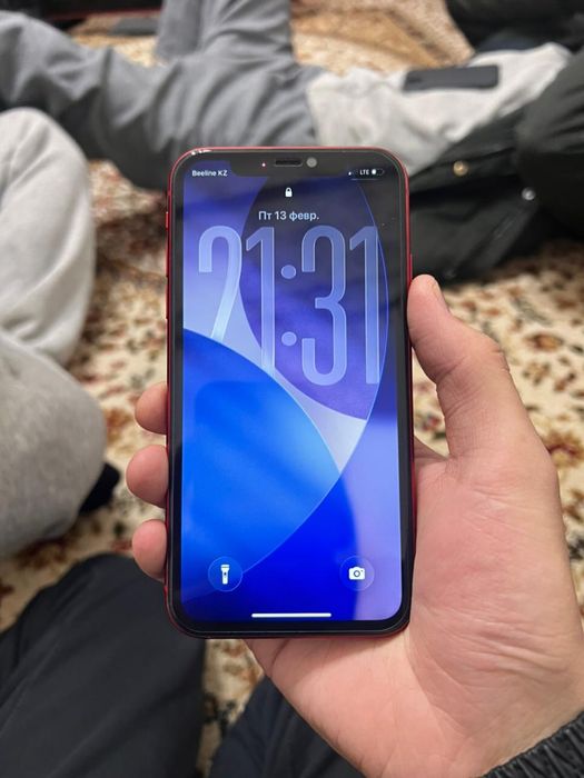 Iphone 11 в хорошем состоянии