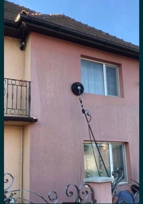 Spal tencuiala decorativa blocuri curat spalat geam hale cladiri birou