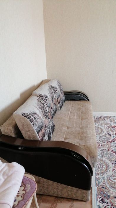 Отдам даром диван срочно