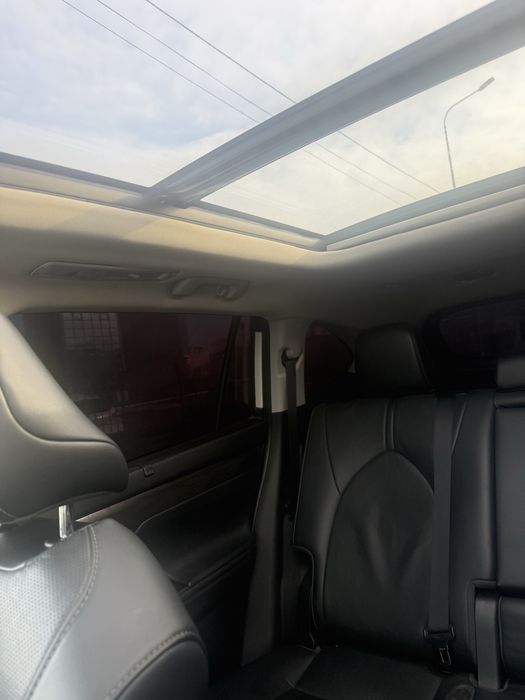 Аренда авто с водительем