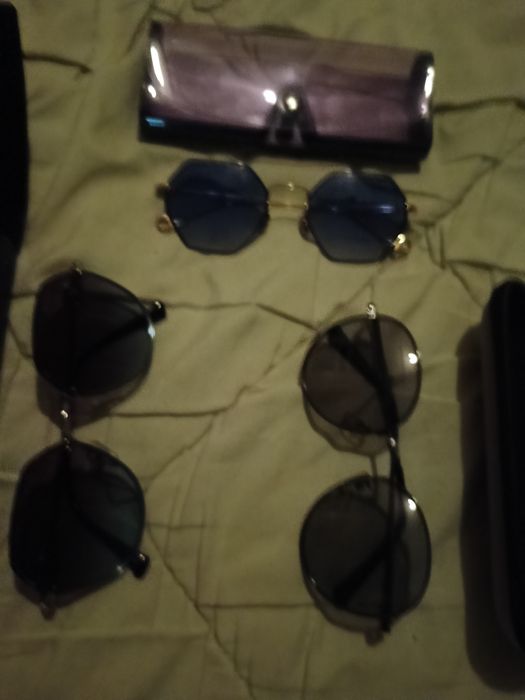 очки солнцезащитные