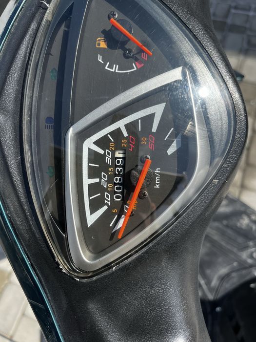 Мопед 125 кубов