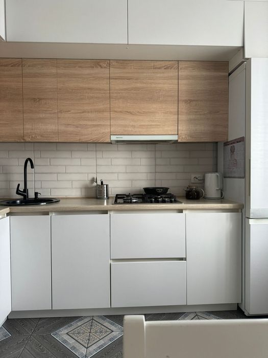 Кухонный гарнитур б/у