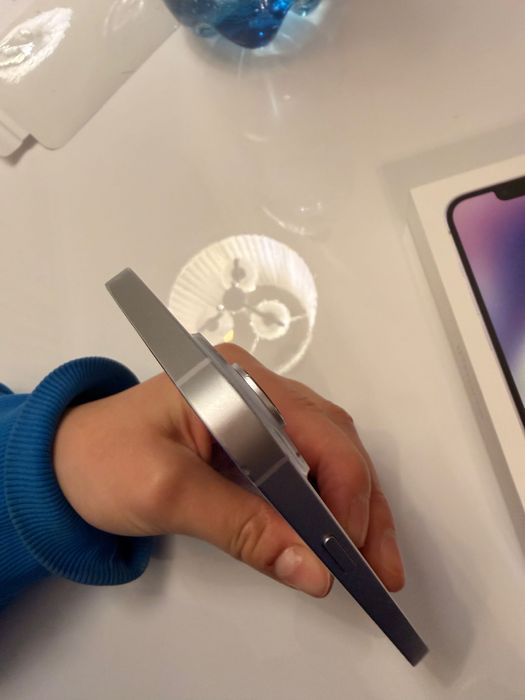 Iphone 14 128gb 78% baterie culoare mov deschis