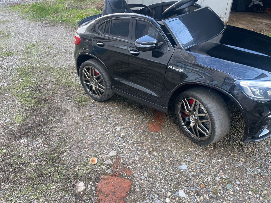 Кола с дистанционно