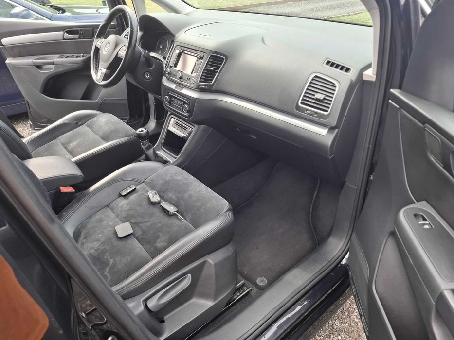 VW Sharan 2.0TDI an 2012, Aspect si Dotari-TOP, Posibil Garantie si RATE