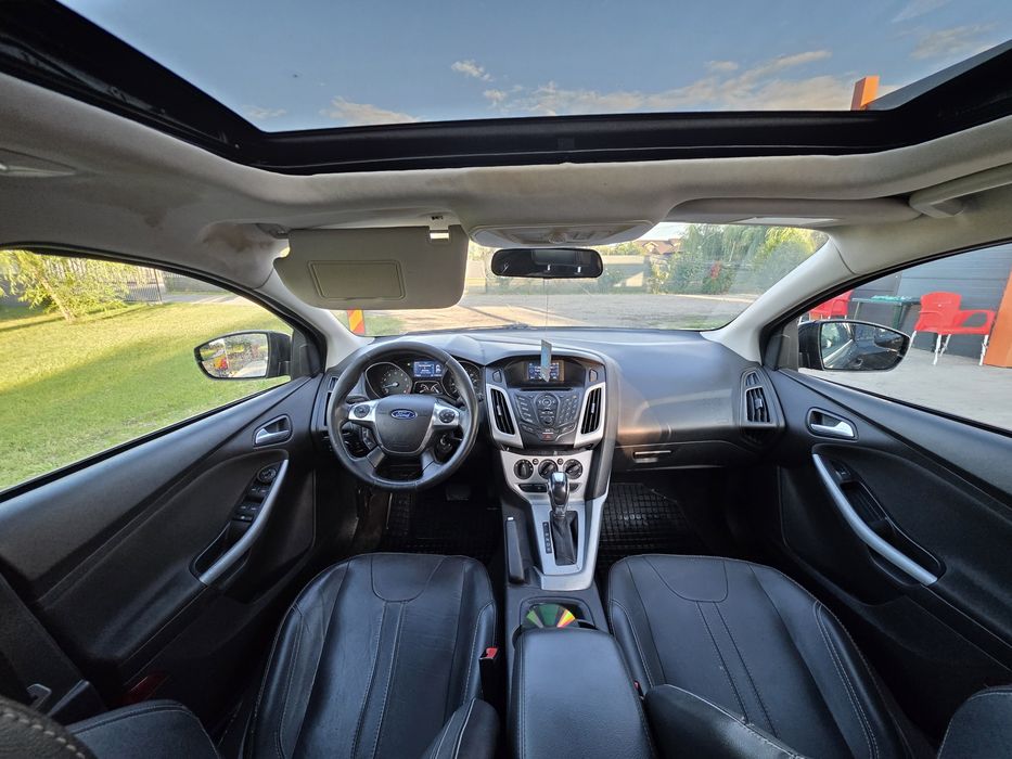 FORD Focus 2015 — imagine 5