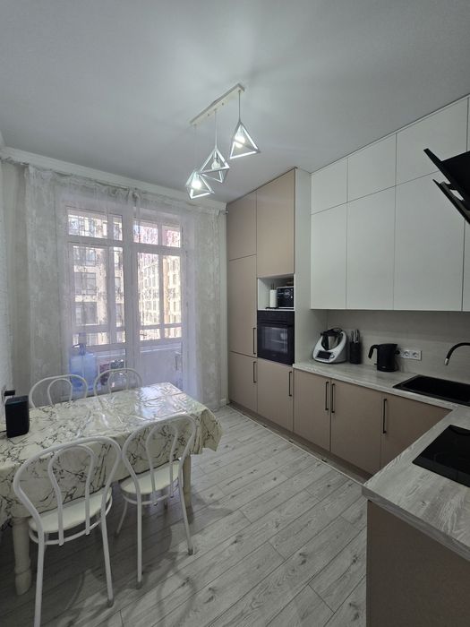 Продам 1.5 комн квартиру