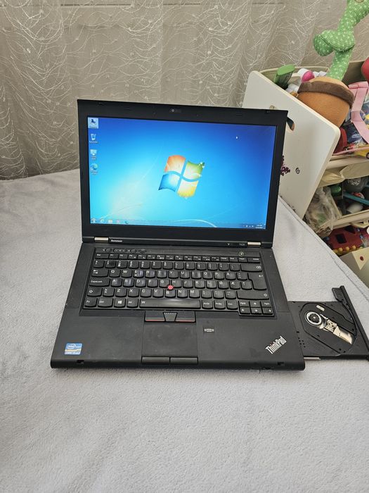 Laptop Lenovo i5 cu Windows 7 ram 8Gb TESTER DIAGNOZA AUTO Baterie 3or