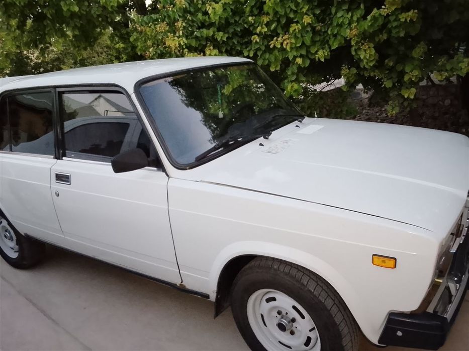 Juguli Vaz 2107 srochno sotiladi