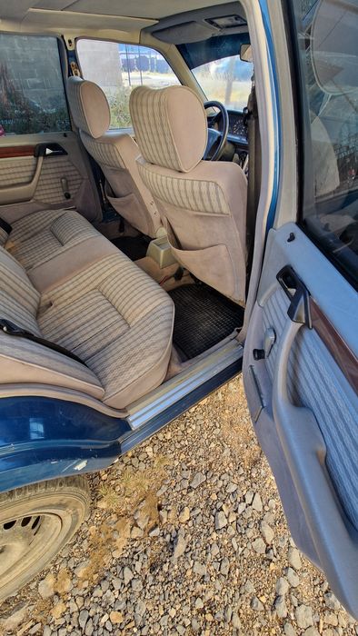 Mercedes benz W124