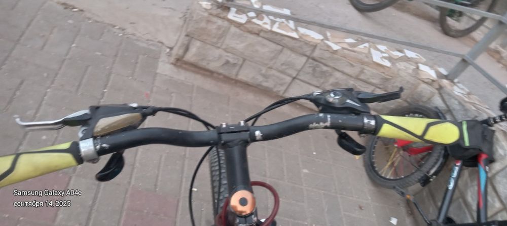 Велосипед hadaa пролаю срочно!