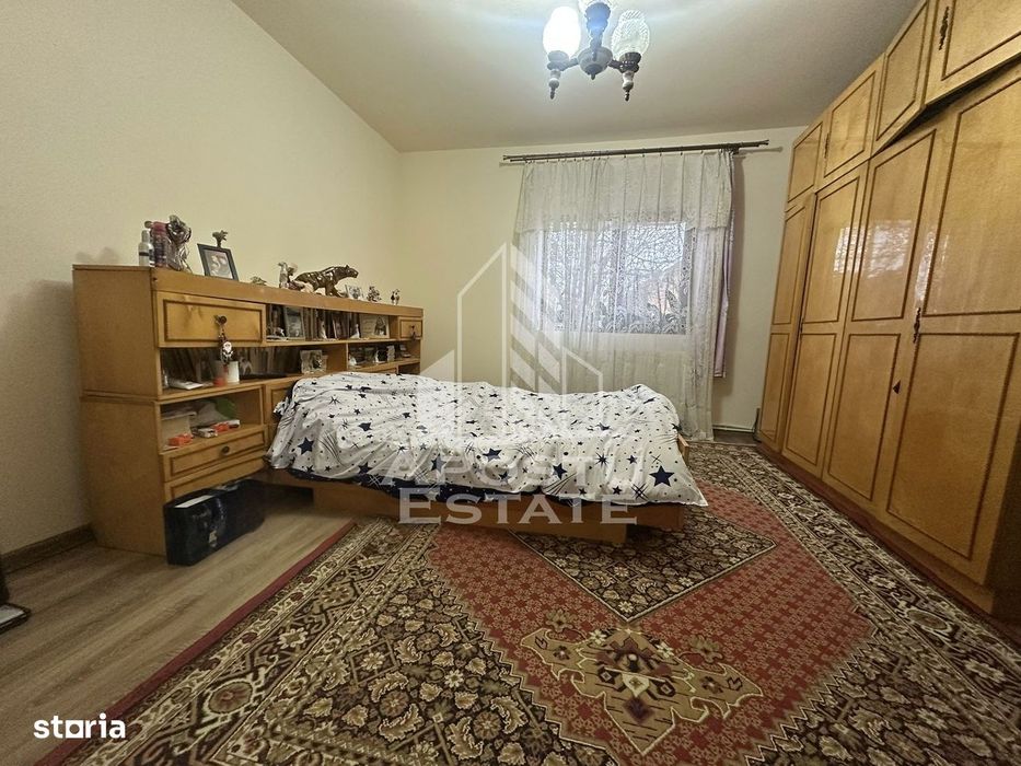 Casa individuala de vanzare, 3 camere, teren 933 mp, Utvin, Timis