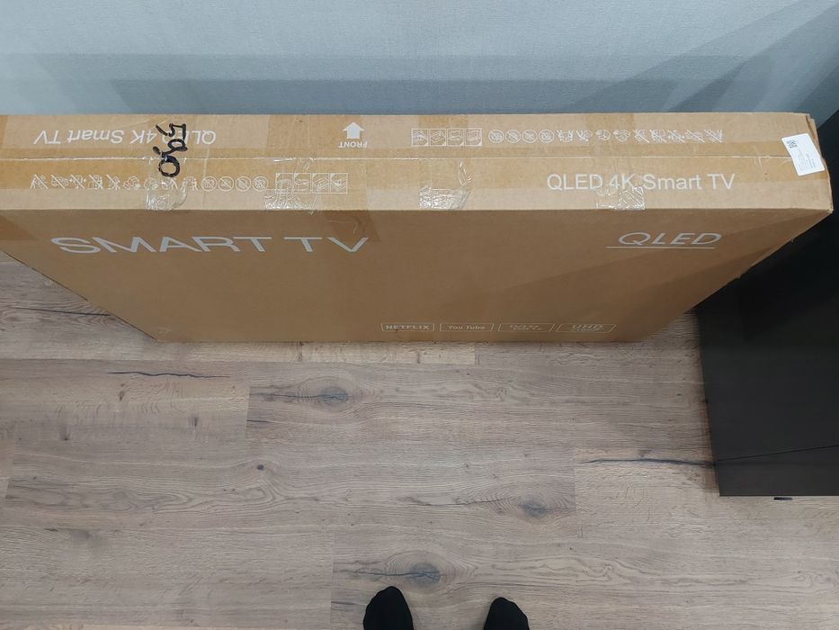 Телевизор SMART TV QLED 60-дюймовый