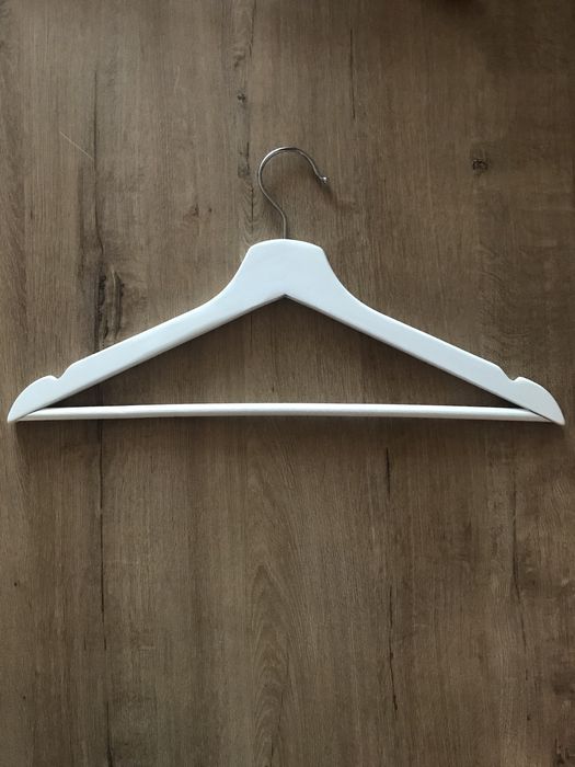 Деревянные плечики б/у