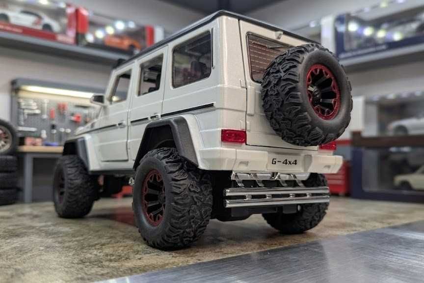 RC Джип с Дистанционно Brabus Mercedes-Benz G-Class G500 Колекционерски