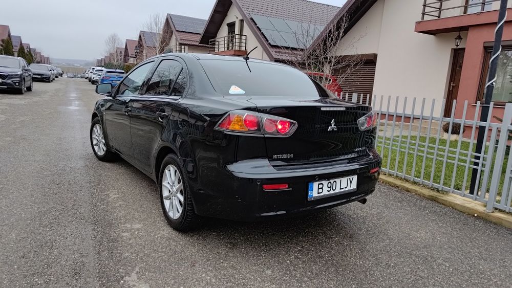 Mitsubishi Lancer 1.6 Benzina 2015