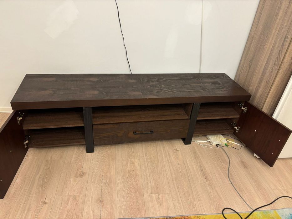 Comoda TV Mobexpert lemn masiv