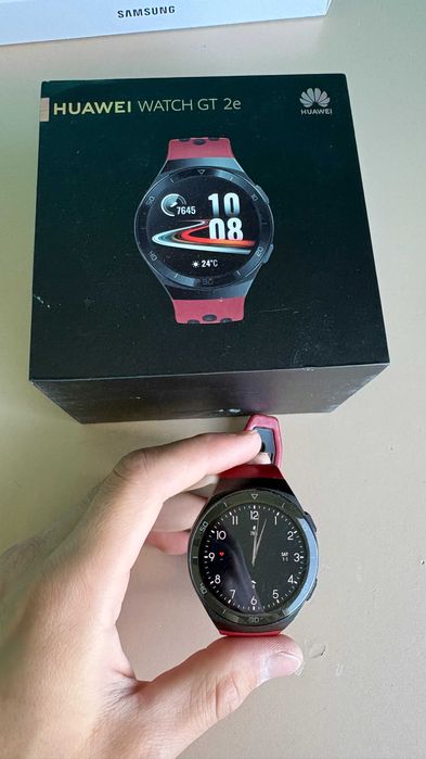 Смарт часовник Huawei Gt 2e