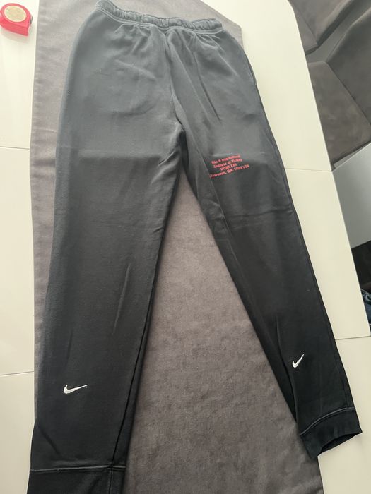 Долнище Nike черно