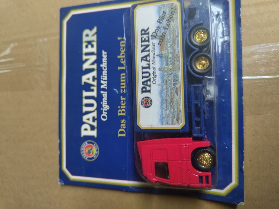 Лот от колекционерски камиончета- нови...