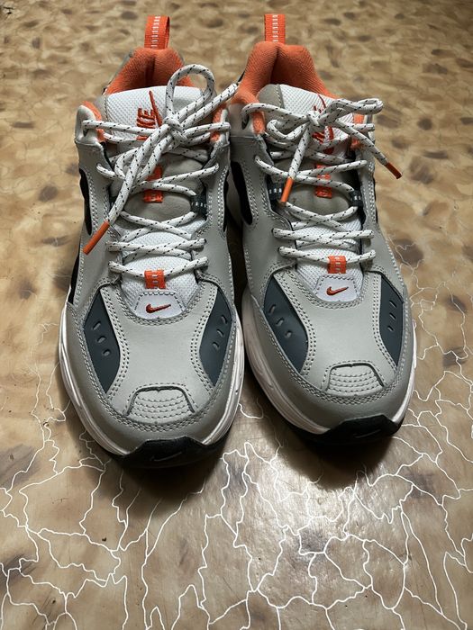 Продам кроссовки Nike