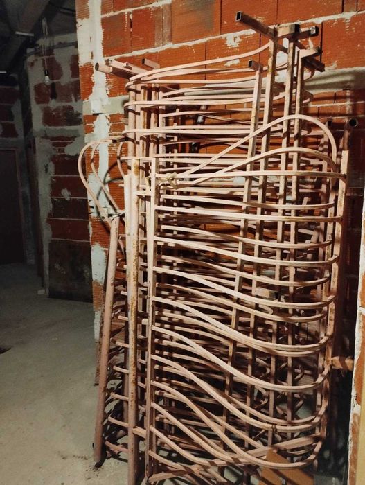 Метален парапет с разчупена форма